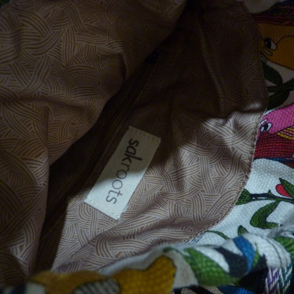 Sakroots Peace Tote Duffle Bag Over Shoulder for Yoga Mat 24''long NEW - Picture 8 of 10